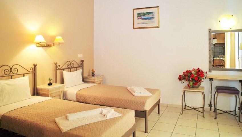 Bella Elena By Estia Aparthotel Μάλια Εξωτερικό φωτογραφία