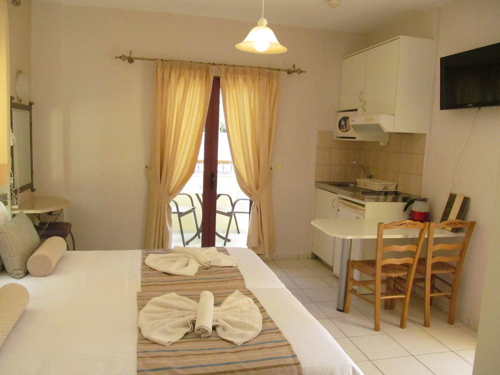 Bella Elena By Estia Aparthotel Μάλια Εξωτερικό φωτογραφία
